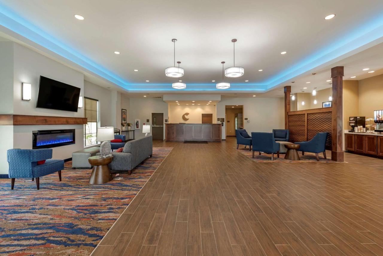 Comfort Suites Dry Ridge Exteriör bild